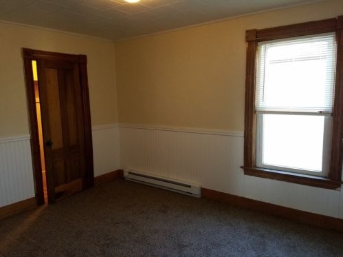 35 Litchfield St, Worcester MA 01603-2847 exterior