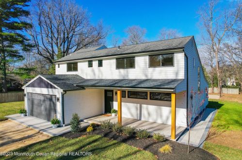 225 Silverside Ave, Little Silver NJ  07739-1752 exterior