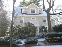 1022 Beacon St, Newton, MA 02459-1727