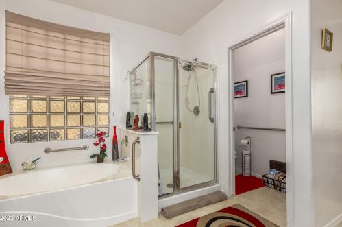 2602 Apollo Rd, Phoenix AZ 85042-5381 exterior