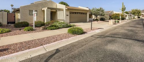 2916 Altadena Ave, Phoenix AZ 85029-3403 exterior