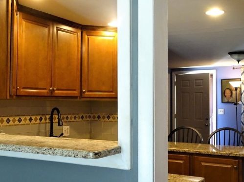 11 Rhodes Cir, Hingham MA 02043-1529 exterior