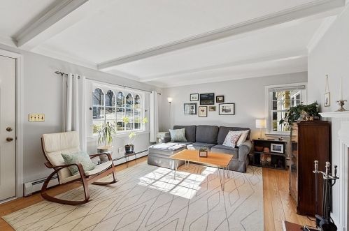 14 Meadow Ln, Worcester MA  01602-1604 exterior