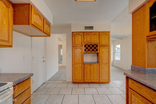 6822 41 Pl, Phoenix AZ 85028-2264 exterior