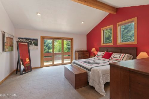 5063 Mdw Dr, Park City UT 84060-6813 exterior