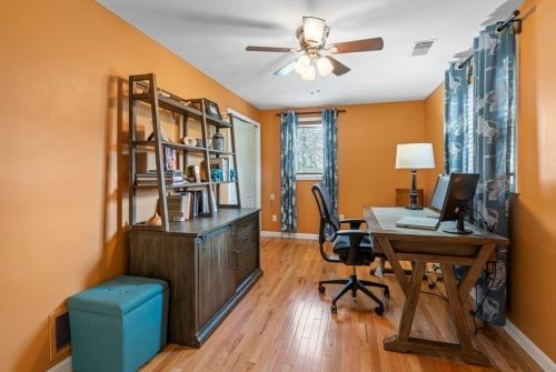 267 Chavenson St, Fall River MA 02723-2701 exterior