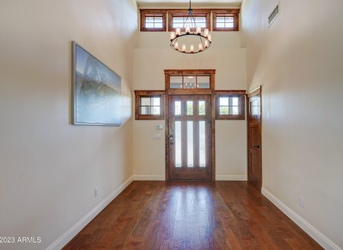 101 Cypress St, Phoenix AZ  85003-1171 exterior