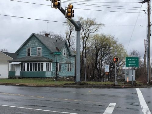 535 Massasoit Rd, Worcester, MA 01604-3565
