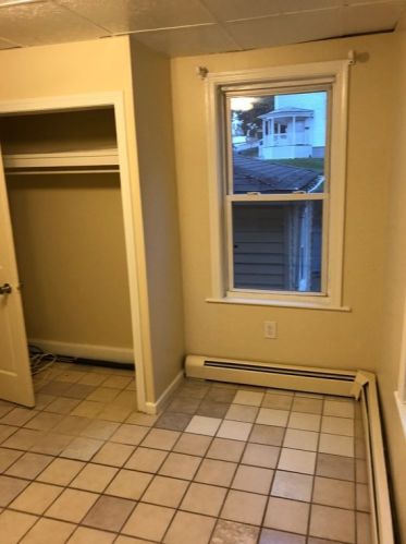 236 Haverhill St, Lawrence MA 01840-1406 exterior