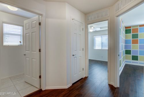 2694 73 Dr, Phoenix AZ 85043-2044 exterior