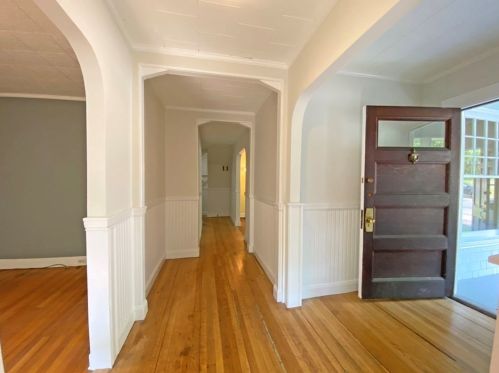 117 Mount Vernon St, Newton MA 02465-2559 exterior