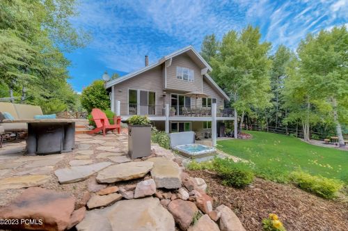 7794 Pinebrook Rd, Park City UT 84098-5348 exterior