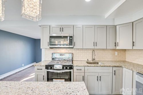 36 Birch St, Carteret NJ  07008-2459 exterior