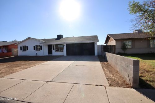 3024 64 Dr, Phoenix AZ 85033-4507 exterior