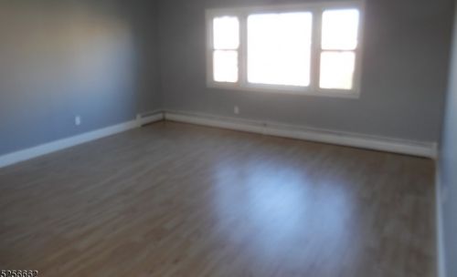 42 Brighton Ave, Belleville NJ  07109-1230 exterior