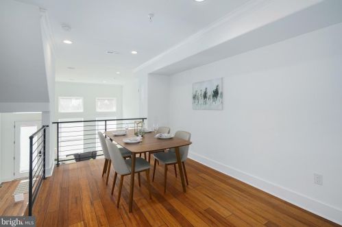 1813 6 St, Philadelphia PA 19140-4528 exterior