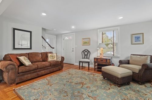 24 Bradley Wood Dr, Hingham MA 02043-1731 exterior