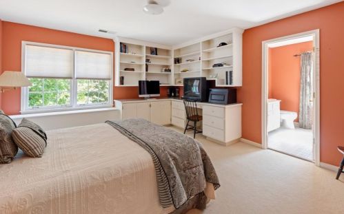 5426 Brooke Farm Dr, Atlanta GA 30338-3151 exterior