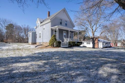 50 Caswell St, Taunton, MA 02718-1014