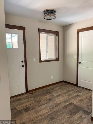 32 150, Princeton MN exterior