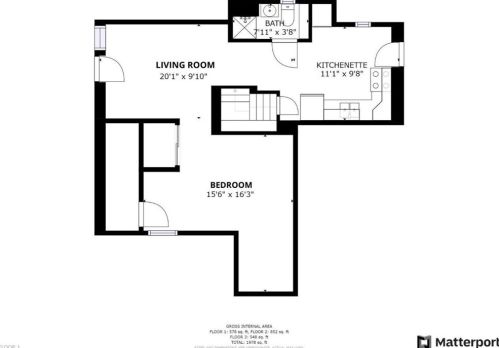 27 Fairfield St, Dedham MA 02026-1405 exterior