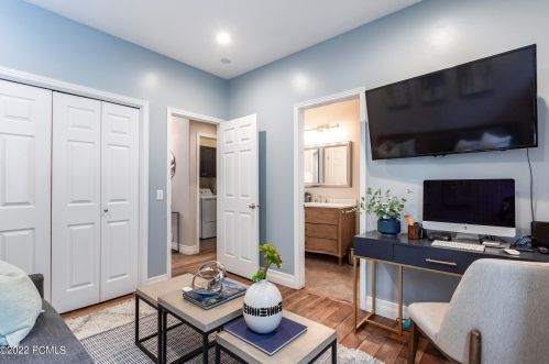 1682 Cutter Ln, Park City UT 84098-7518 exterior