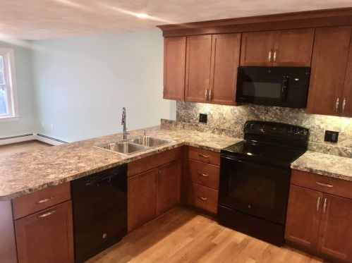 253 Lynn St, Peabody MA  01960-6535 exterior