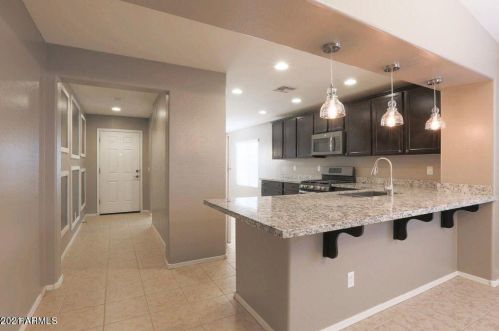 2006 Anderson Dr, Phoenix AZ  85022 exterior