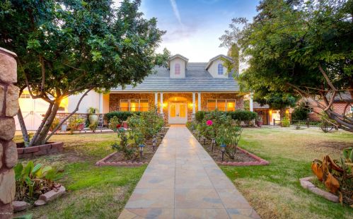 8116 3rd Ave, Phoenix AZ 85086-7203 exterior