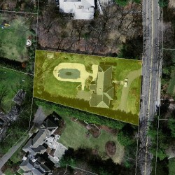 339 Chestnut St, Newton MA 02465-2904 aerial view