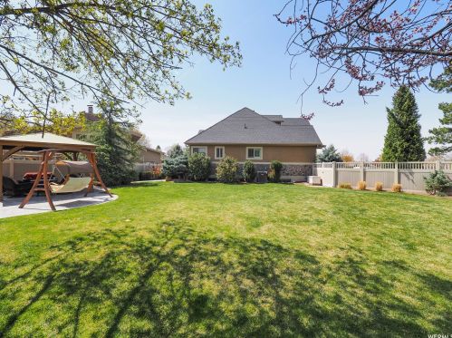 2161 Lorita Way, Sandy UT 84093-6514 exterior