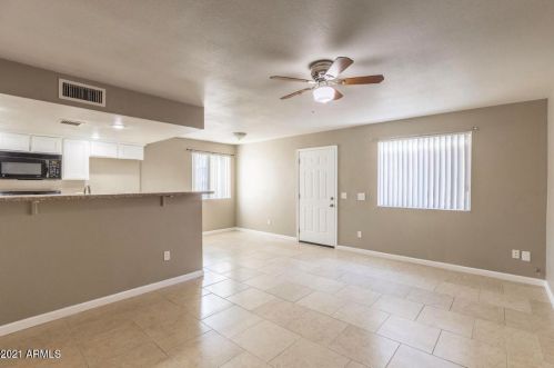 1211 47th Pl, Phoenix, AZ 85008-5736