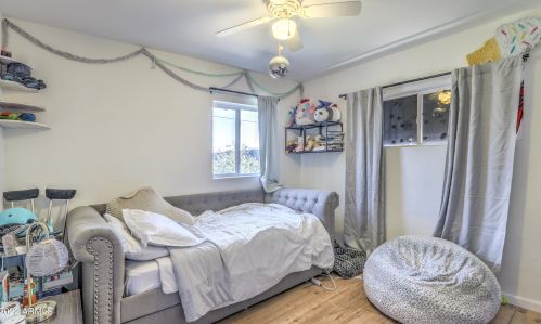 1819 45th St, Phoenix AZ 85032-2387 exterior