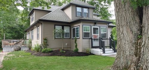 54 Hancock St, Whitman, MA 02382-1116