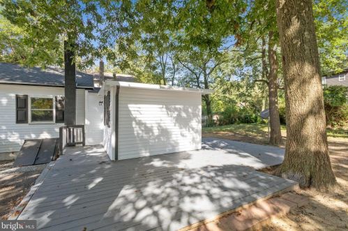 1860 Rosemore Ave, West Deptford NJ 08096-4327 exterior