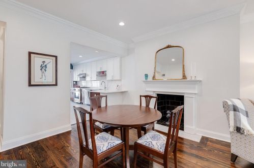 335 6 St, Philadelphia PA 19140-4560 exterior