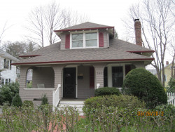 160 Parker St, Newton, MA 02459-2556