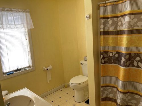 505 Washington St, Canton MA 02021-3650 exterior