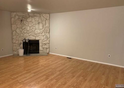 70 Linwood Ave, Cresskill NJ  07626-2104 exterior