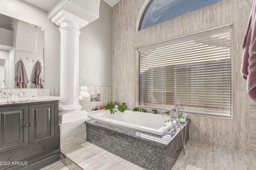 1149 Beverly Ln, Phoenix AZ 85032-3409 exterior