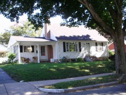 192 Adams Ave, Newton, MA 02465-1501