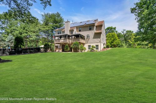 21 Tuscany Dr, Jackson Twp NJ 08527-3168 exterior