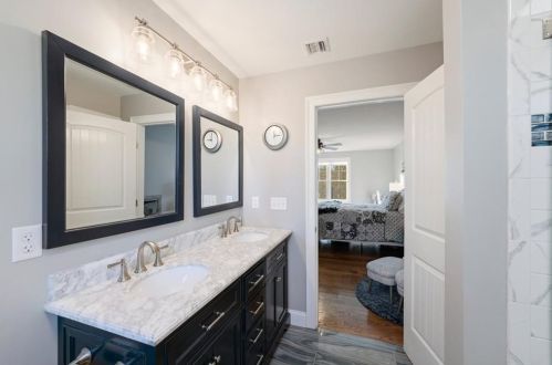 106 Gregory Dr, Seekonk MA  02771-4308 exterior