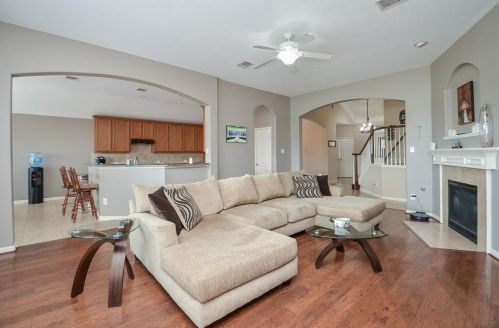 9111 Bonbrook Bnd Ln, Richmond TX 77469-4730 exterior