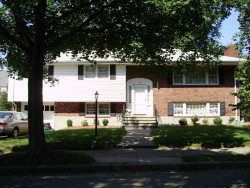 48 Anthony Cir, Newton, MA 02460-1110