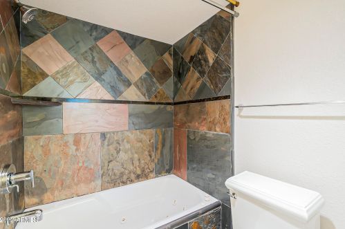 125 Beck Ln, Phoenix AZ 85032-4293 exterior