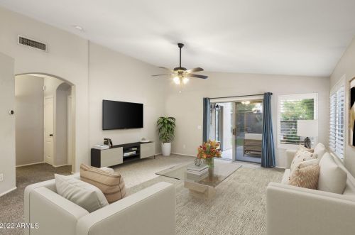 2440 Blue Sky Dr, Phoenix AZ  85085-4761 exterior