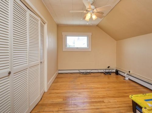 34 Mountain St, Worcester MA  01606-1412 exterior