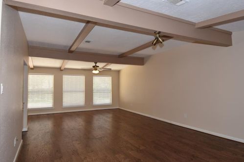 2011 Carriage Ct, Richmond TX  77406-1244 exterior