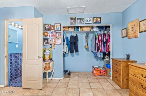 1848 Atlanta Ave, Phoenix AZ  85040-2470 exterior